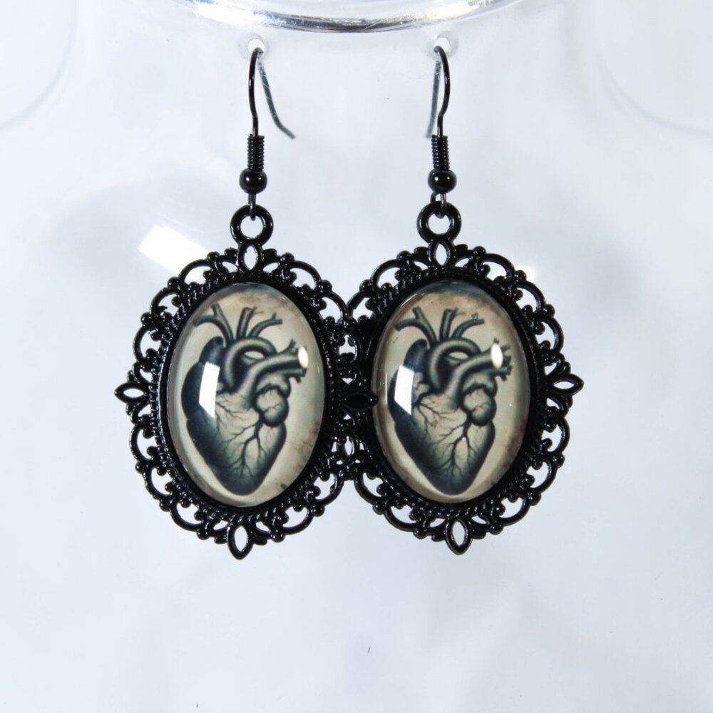 Victorian Anatomical Heart Cameo Earrings Tan Background - Picture 5 of 6